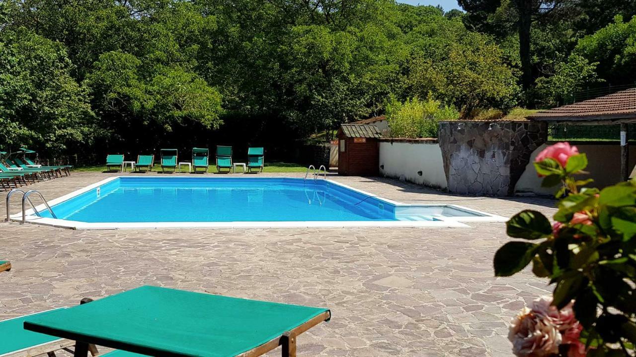Agriturismo Ricciardelli Villa Contrada  Buitenkant foto